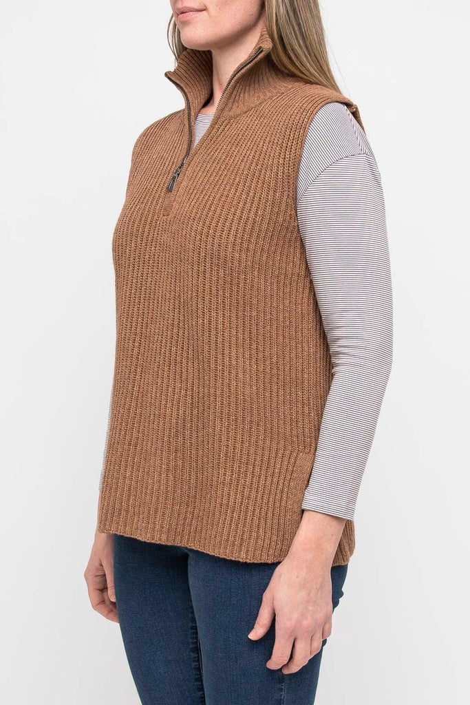 1/2 Zip Vest in Toffee - EumundiStyle