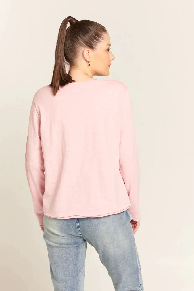 Alexis Long Sleeve Tee in Soft Pink - EumundiStyle