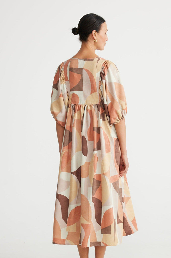 Ciao Bella Dress in Earth Abstract - EumundiStyle