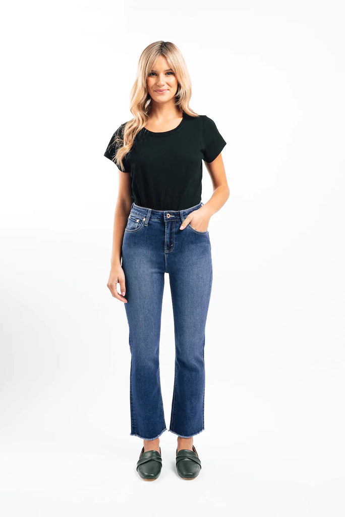 Vacay Jean Raw Hem in Cali Wash - EumundiStyle