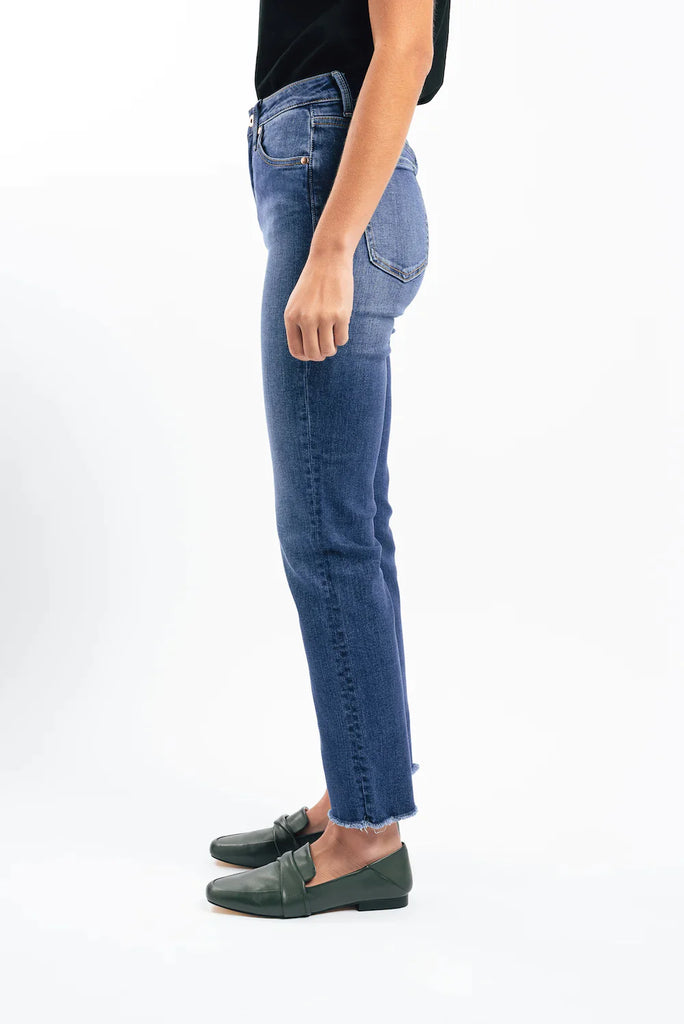 Vacay Jean Raw Hem in Cali Wash - EumundiStyle