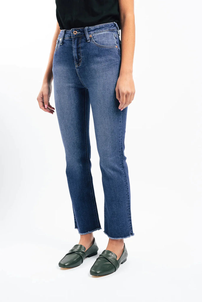 Vacay Jean Raw Hem in Cali Wash - EumundiStyle