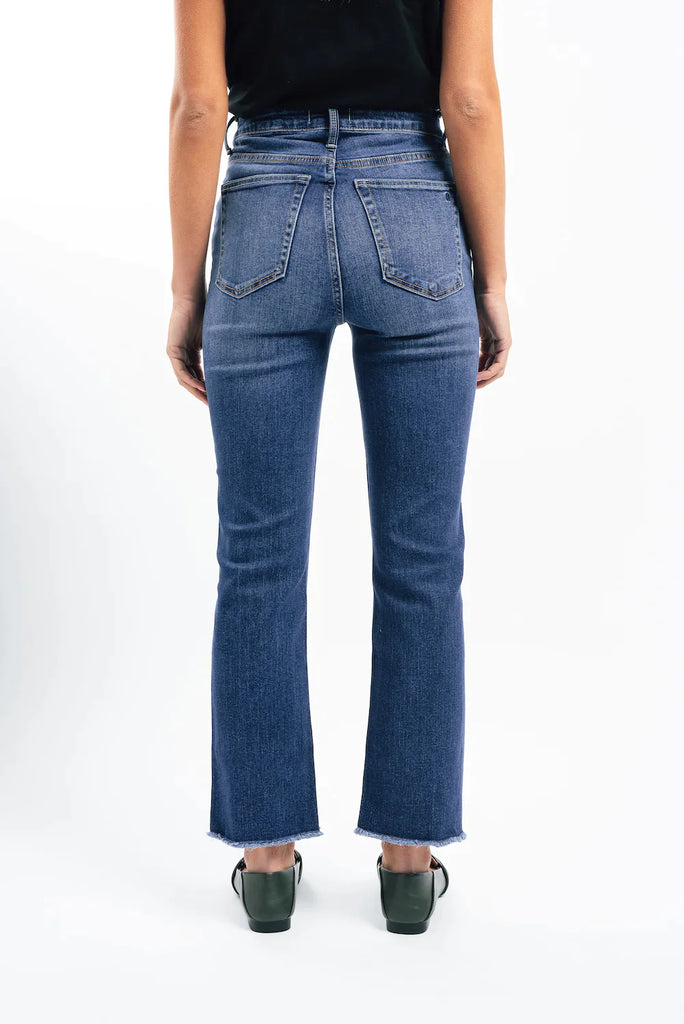 Vacay Jean Raw Hem in Cali Wash - EumundiStyle